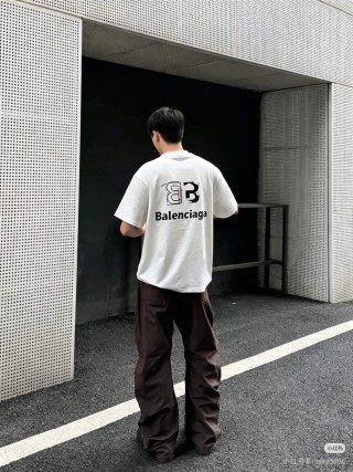 Balenciaga BB Logo White T-Shirt view 6