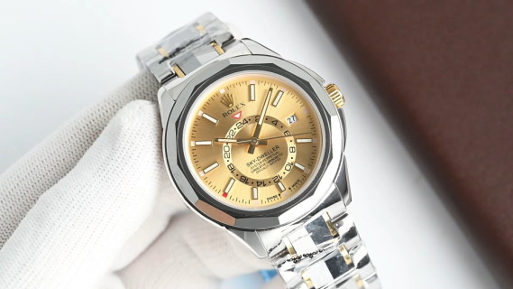 Rolex Sky-Dweller GMT Gold Dial Two-Tone Mechanical Watch 42mm