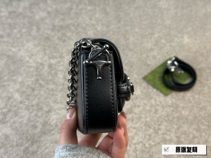 Gucci 1955 Horsebit Black Leather Shoulder Bag view 3