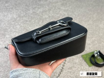Gucci 1955 Horsebit Black Leather Shoulder Bag view 4