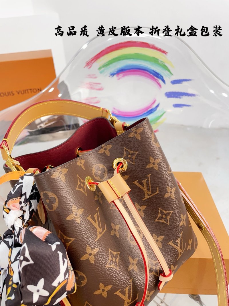 Louis Vuitton NEONOE Monogram Canvas Bucket Bag - Brown view