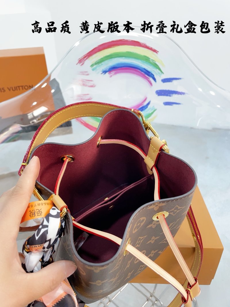 Louis Vuitton NEONOE Monogram Canvas Bucket Bag - Brown view