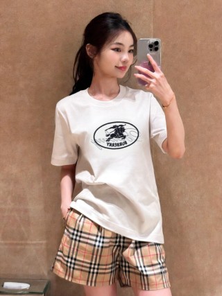 Burberry Pegasus Oval Cream Short Sleeve T-Shirt view 9