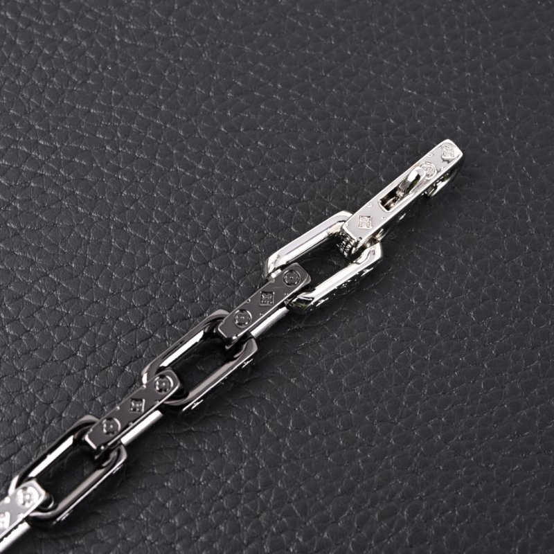 Louis Vuitton LV Bamboo Link Black & Silver Bracelet view
