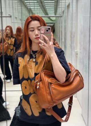 Black & Gold Oversized Graphic T-Shirt view 4