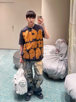 Black & Gold Oversized Graphic T-Shirt view 9