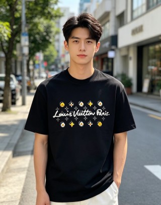 Louis Vuitton Paris Black T-Shirt with Floral Embroidery view 5