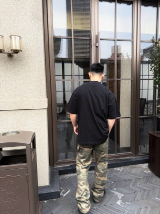 Burberry Black Vertical Logo T-Shirt view 8