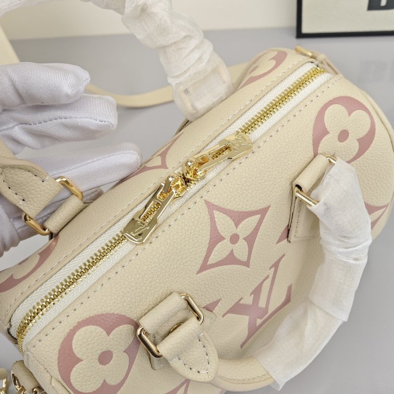Louis Vuitton Speedy 20 Pillow Bag Cream Strawberry view