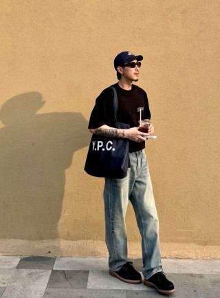 Stüssy Black Tire Graphic Short Sleeve T-Shirt view 2