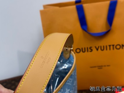 Louis Vuitton Carryall Shoulder Bag Denim Blue view 6