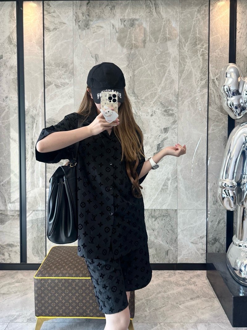 Louis Vuitton Monogram Black T-Shirt Dress
