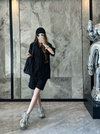 Louis Vuitton Monogram Black T-Shirt Dress view 9
