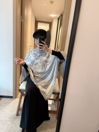 Dior 4 Saisons Printemps Soleil Square Scarf - Blue/Cream view 2