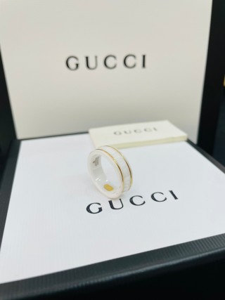 Gucci Icon Ceramic Band Ring with Gold Trim - White view 6