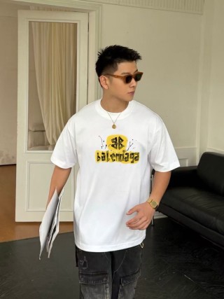Balenciaga Yellow Logo White T-Shirt view 3