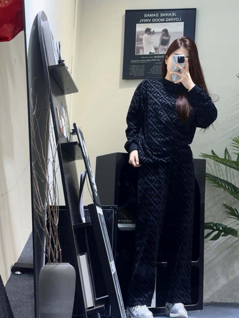 Fendi FF Monogram Black Wide-Leg Pants view