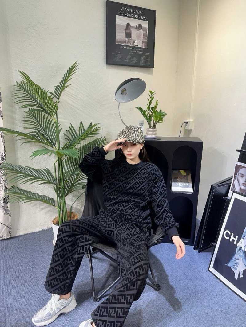 Fendi FF Monogram Black Wide-Leg Pants view