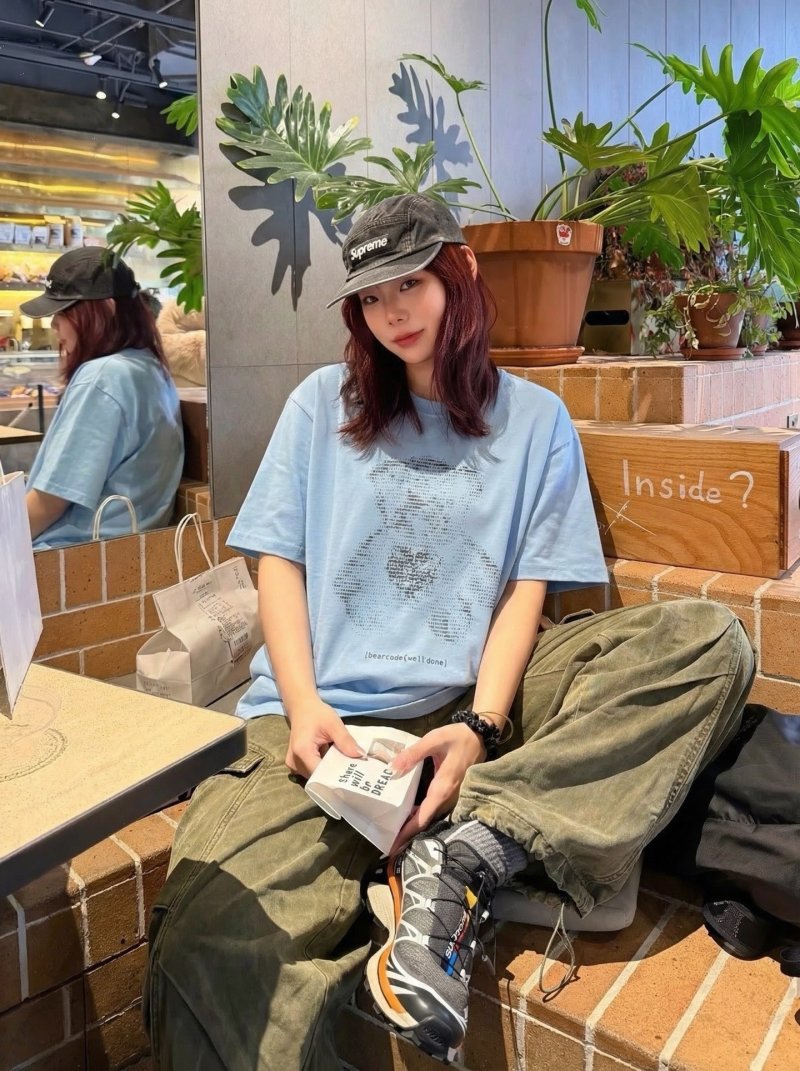 Light Blue Graphic Print Short Sleeve T-Shirt view