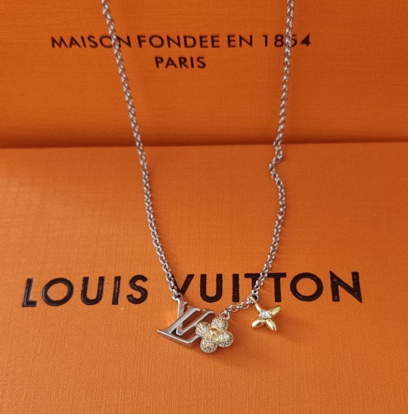 Louis Vuitton Gram Monogram Floral Zirconia Pendant Necklace view