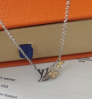 Louis Vuitton Gram Monogram Floral Zirconia Pendant Necklace view 7