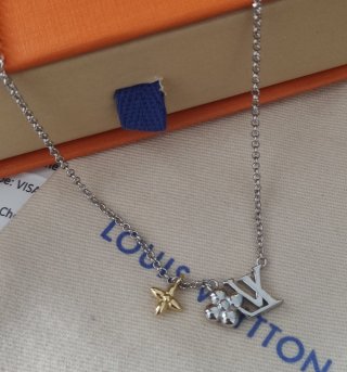 Louis Vuitton Gram Monogram Floral Zirconia Pendant Necklace view 8