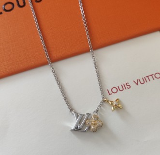 Louis Vuitton Gram Monogram Floral Zirconia Pendant Necklace view 9