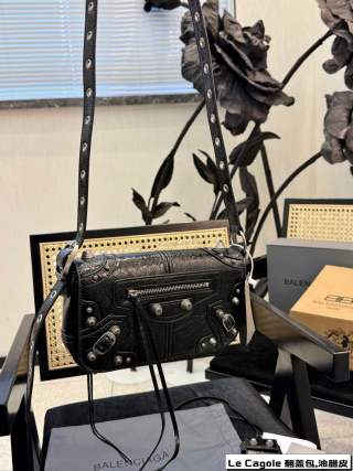 Balenciaga Le Cagole Flip-Top Motorcycle Bag Black view 6