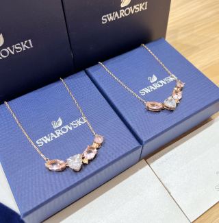 Swarovski Gema 520 Candy Pink Crystal Necklace view 5