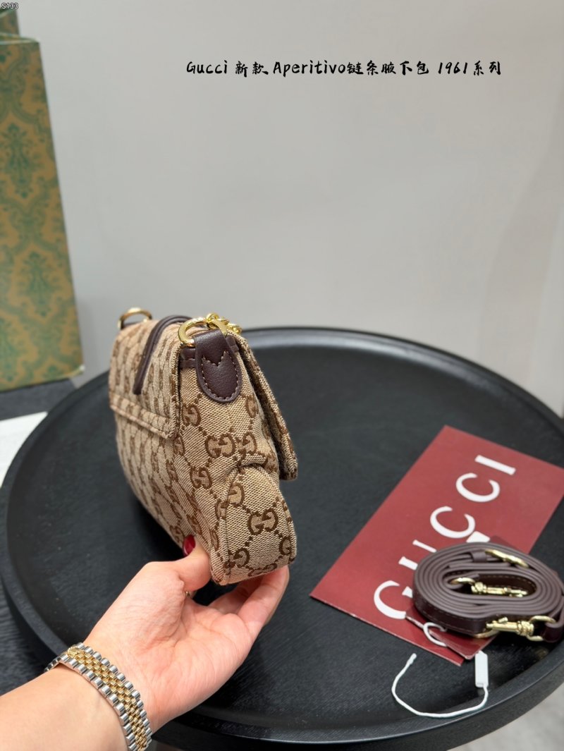 Gucci Aperitivo Jackie 1961 GG Canvas Shoulder Bag Beige view