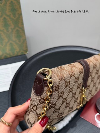Gucci Aperitivo Jackie 1961 GG Canvas Shoulder Bag Beige view 7