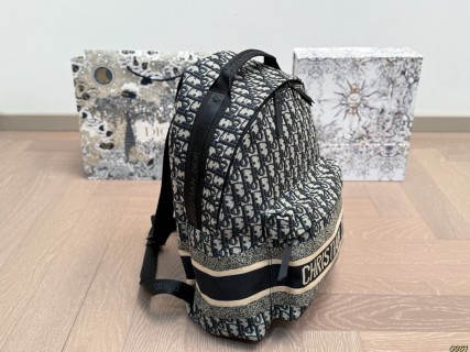 Dior Oblique Monogram Backpack Black & Beige view 2