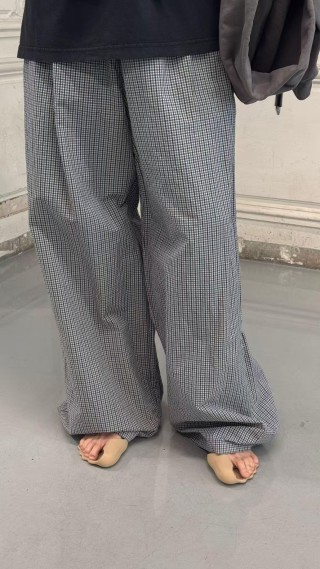 Grey Gingham Check Cargo Pants view 4