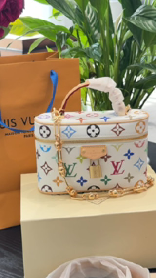 Louis Vuitton Multicolor Monogram Canvas Bucket Bag Cream