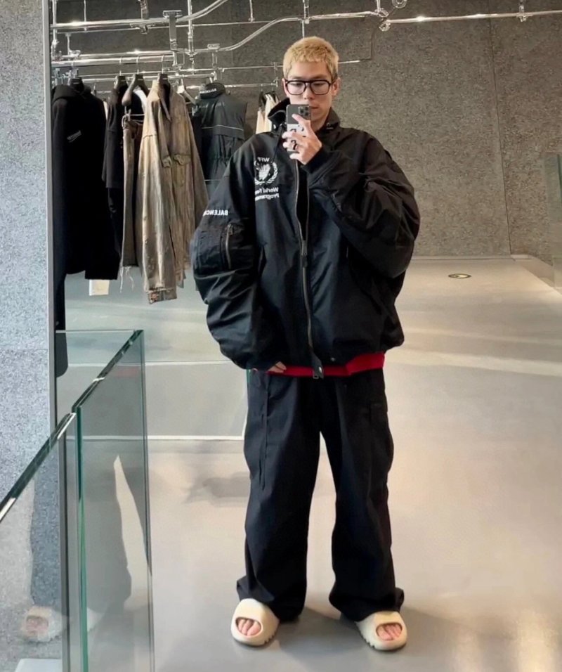 Balenciaga WFP Black Puffer Jacket view