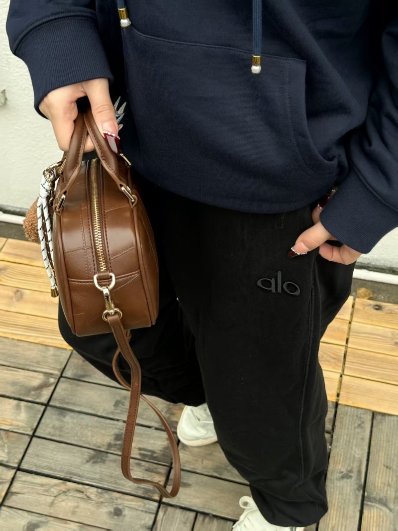 Alo Black Wide-Leg Sweatpants view