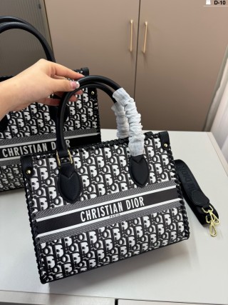 Dior Book Tote Monogram Black Canvas Bag view 4