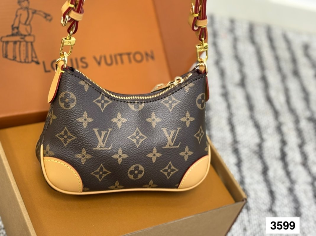 Louis Vuitton Monogram Mini Shoulder Bag Black view