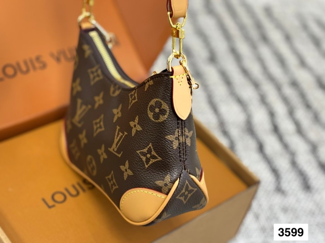 Louis Vuitton Monogram Mini Shoulder Bag Black view
