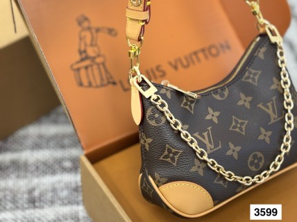 Louis Vuitton Monogram Mini Shoulder Bag Black view 5