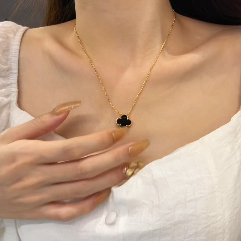 Gold Clover Black Onyx Pendant Necklace