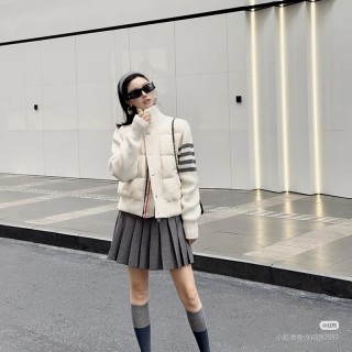 Cream Puffer Down Jacket with Stripe Sleeves view 6
