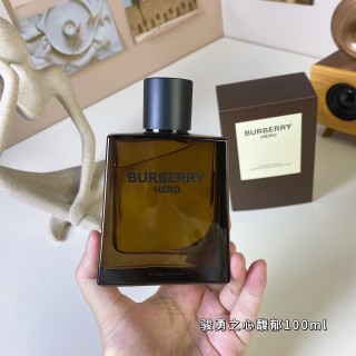 Burberry Hero Parfum Intense 100ml view 2