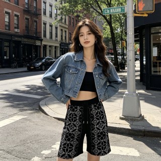 Black Geometric Pattern Shorts view 2