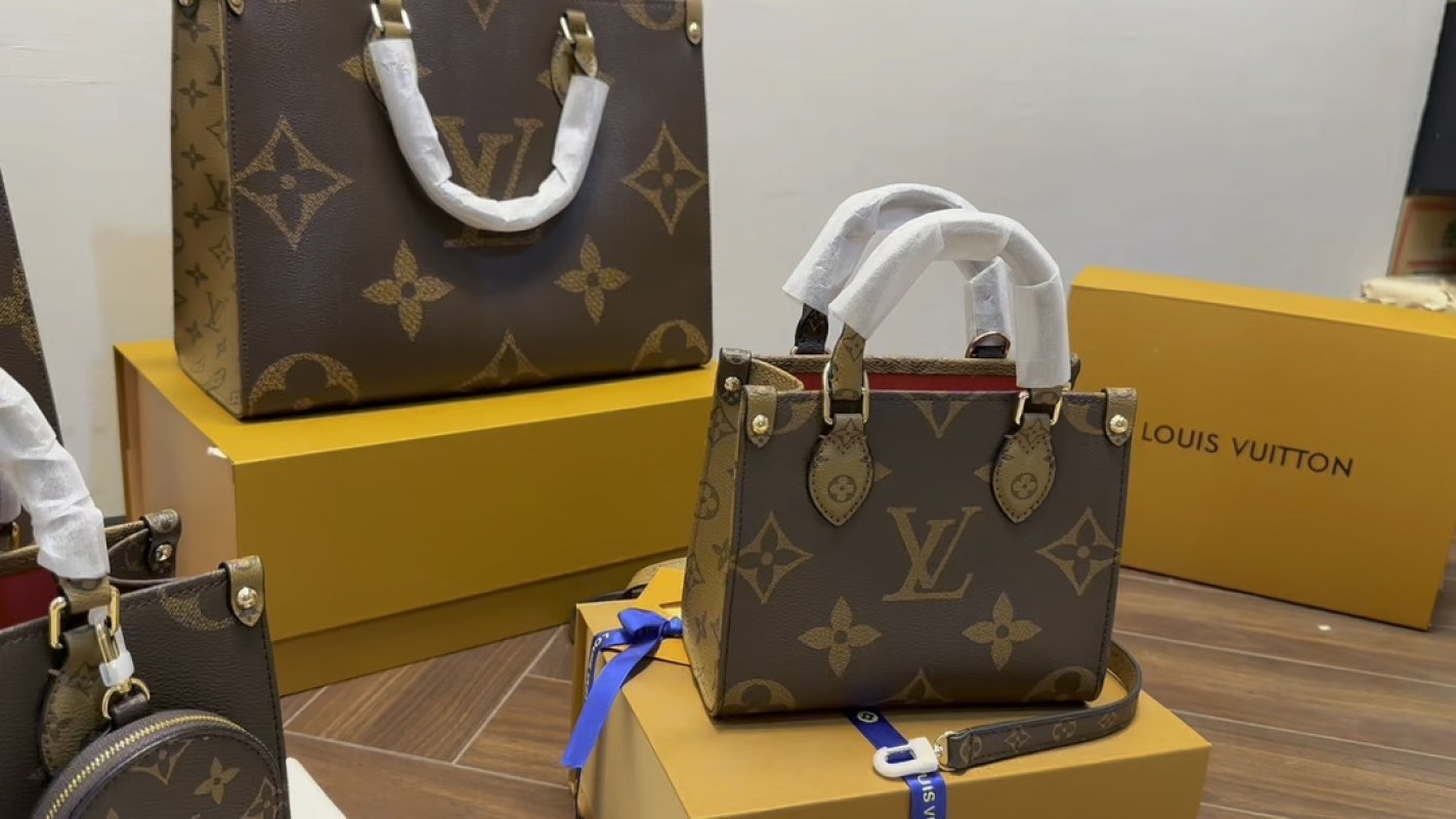 Louis Vuitton Monogram Canvas Tote Bag Brown