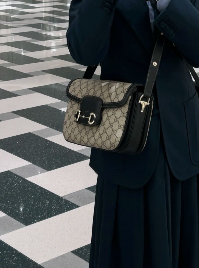 Gucci GG Canvas Shoulder Bag Beige Black