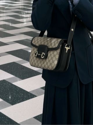 Gucci GG Canvas Shoulder Bag Beige Black