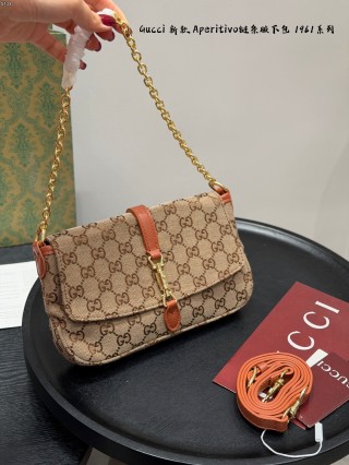 Gucci Jackie 1961 GG Aperitivo Denim Shoulder Bag Navy view 4