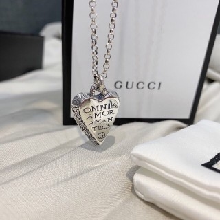 Gucci Heart Engraved Silver Pendant Necklace