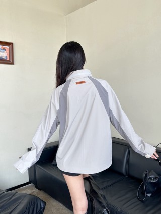 Lightweight Grey Windbreaker Jacket with Contrast Panels view 9